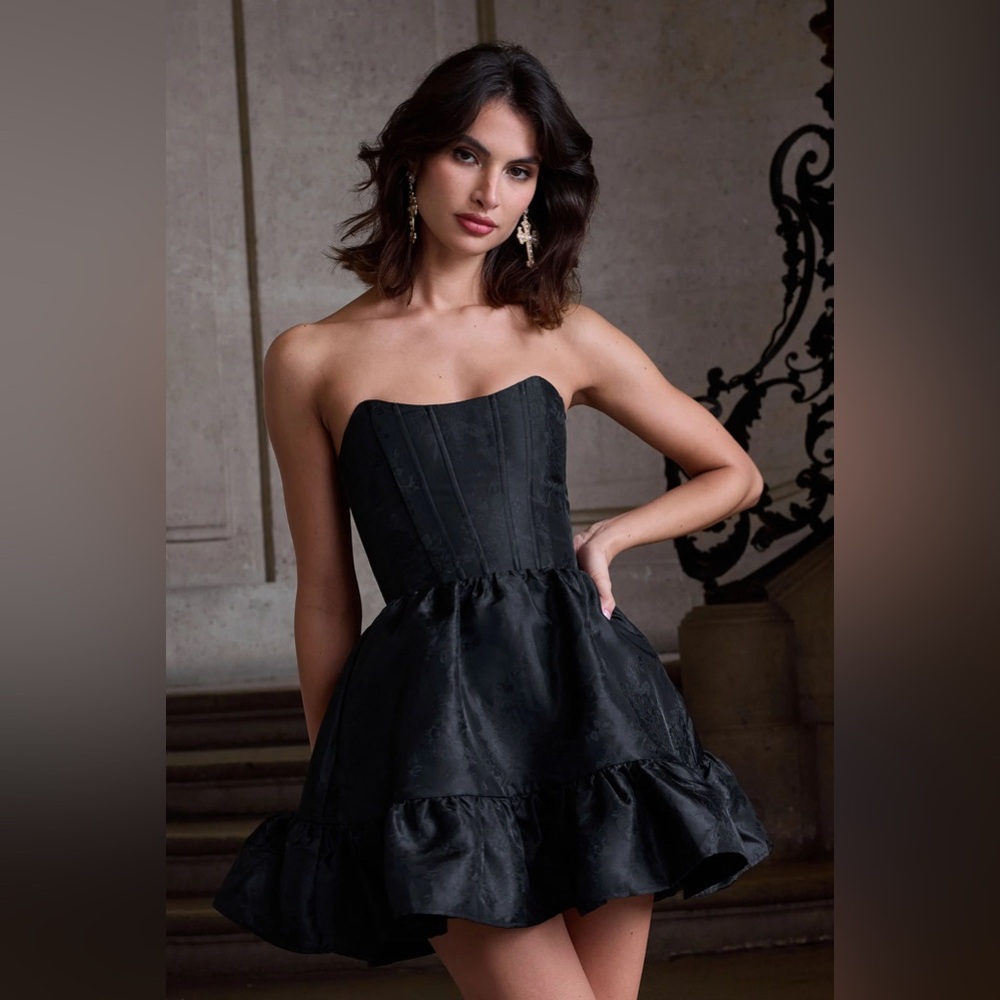 V. Chapman Strapless Black Dress